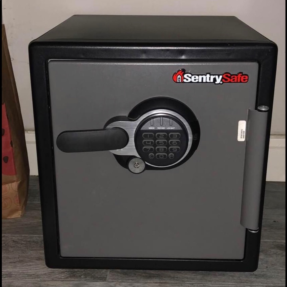 Sentry Safe